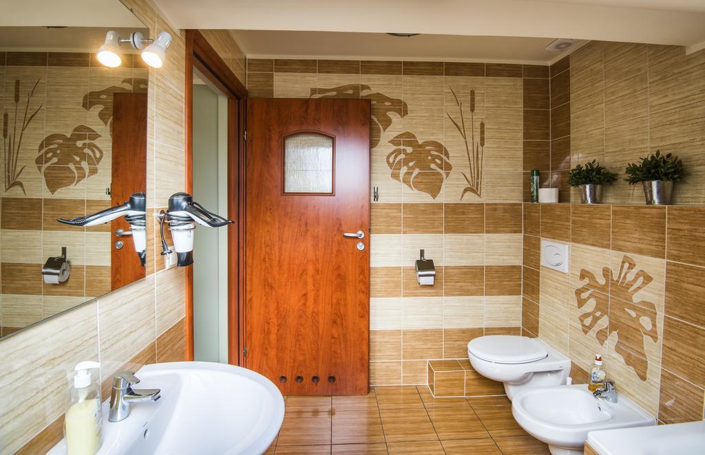 H31 Aparthotel Poznań Rum bild
