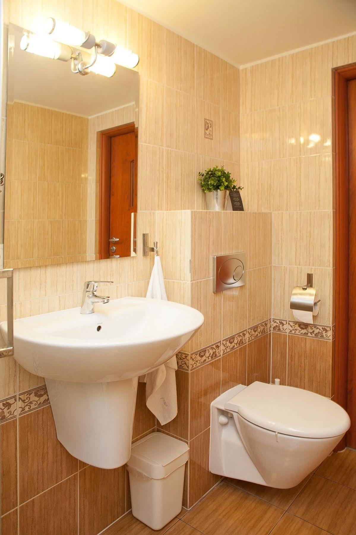H31 Aparthotel Poznań Exteriör bild