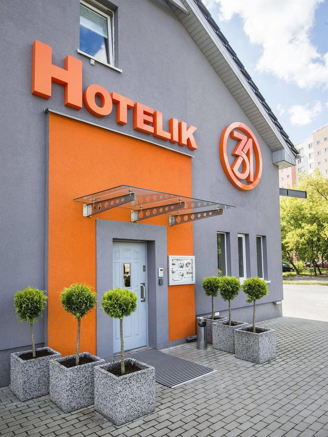 H31 Aparthotel Poznań Exteriör bild